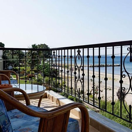 Lemon Beach Front Apartment, Nikiti Bagian luar foto