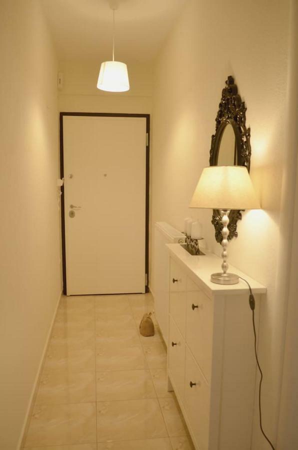 Lemon Beach Front Apartment, Nikiti Bagian luar foto